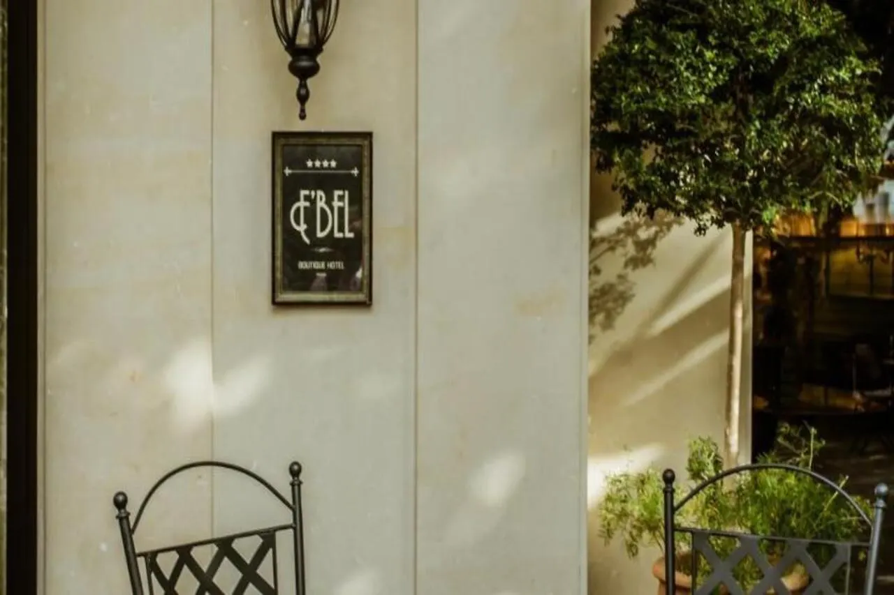 Ebel Boutique Hotel Tirana 4*,