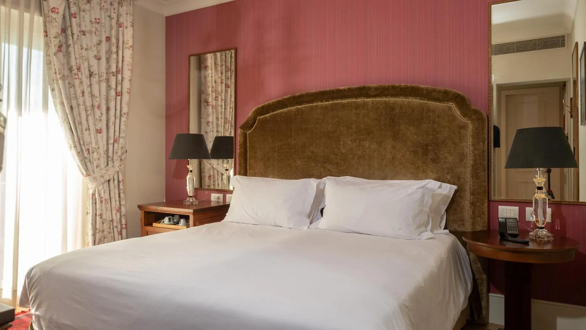 Ebel Boutique Hotel Tirana